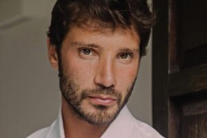 Primo piano di Stefano De Martino